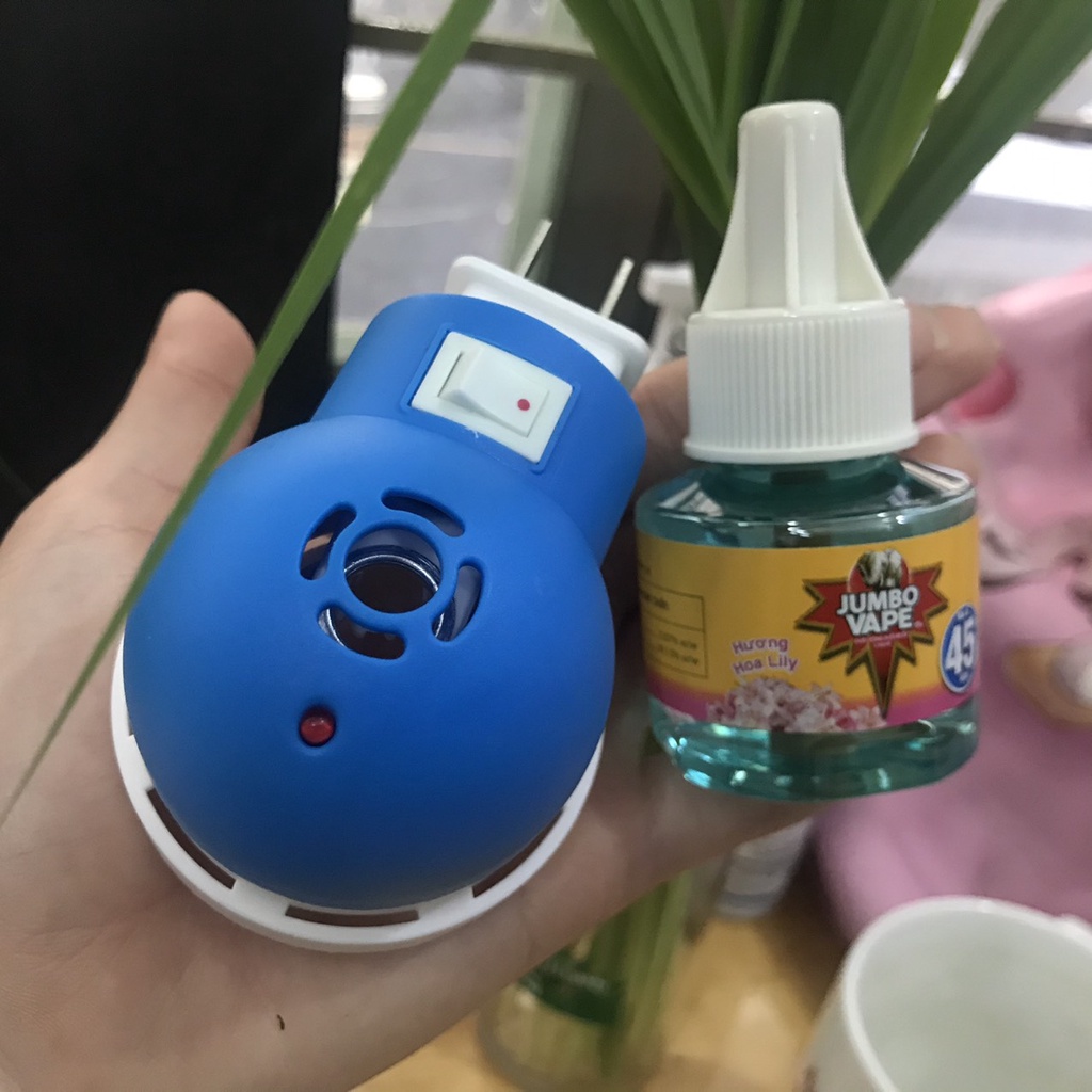 Máy xông đuổi muỗi và tinh dầu Jumbo Vape
