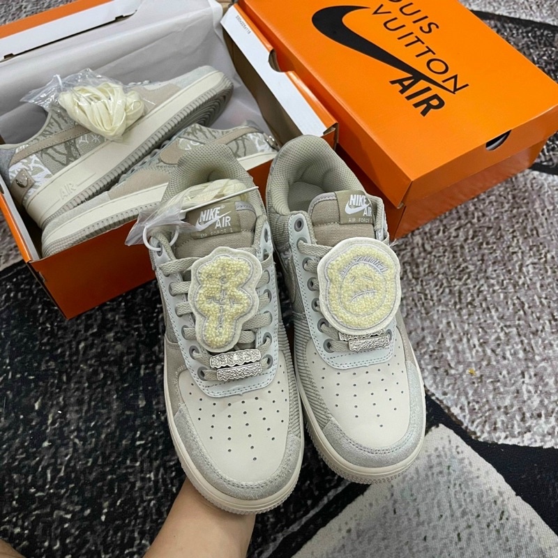 Giày AF1 travis scott xám kem khuy bấm, giày air force 1 travis scot xám cao cấp