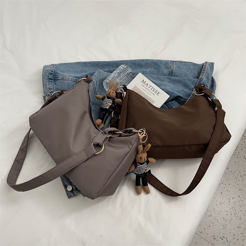 Túi đeo vai bằng nylon thoải mái thời trang cho nữ