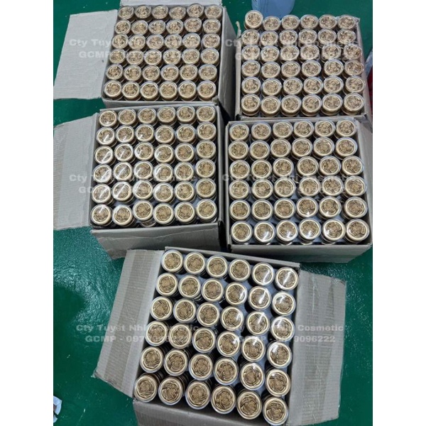 Kem sâm đen tái tạo da tặng bột rửa mặtt