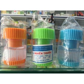 Dụng cụ nghiền thuốc tây cho bé