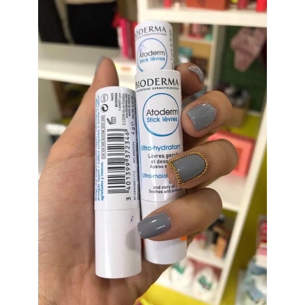 Son dưỡng môi khô nứt nẻ Bioderma Atoderm Stick Levres 4g_bill Pháp