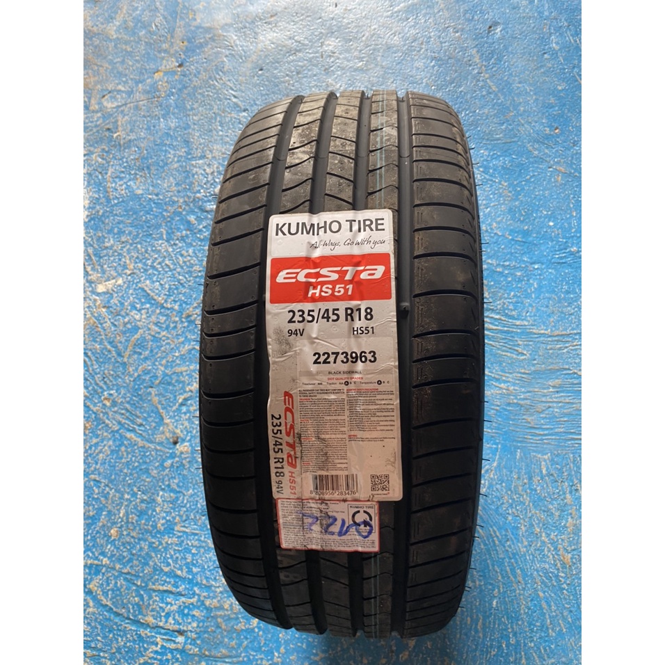 Lốp Kumho 235/45R18 HS51
