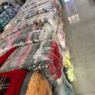 Sỉ 100c áo len