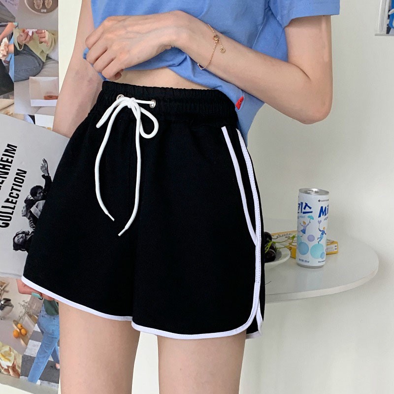 Quần đùi nữ chạy viền freesize dễ phối đồ
