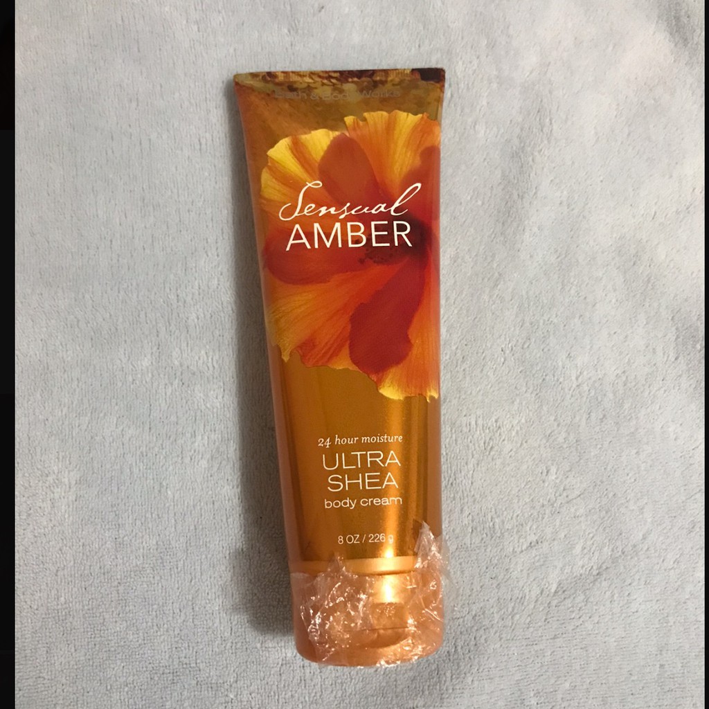 Kem dưỡng ẩm cơ thể Bath &amp; Body Works Sensual Amber Ultra Shea Body Cream 226g (Mỹ)