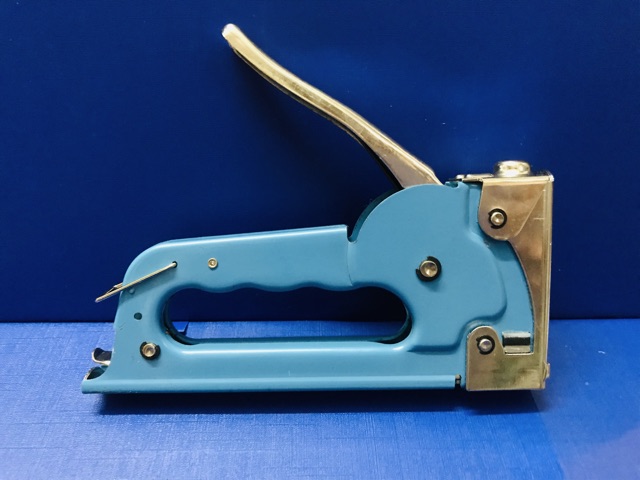 SÚNG BẮN GHIM TRỢ LỰC