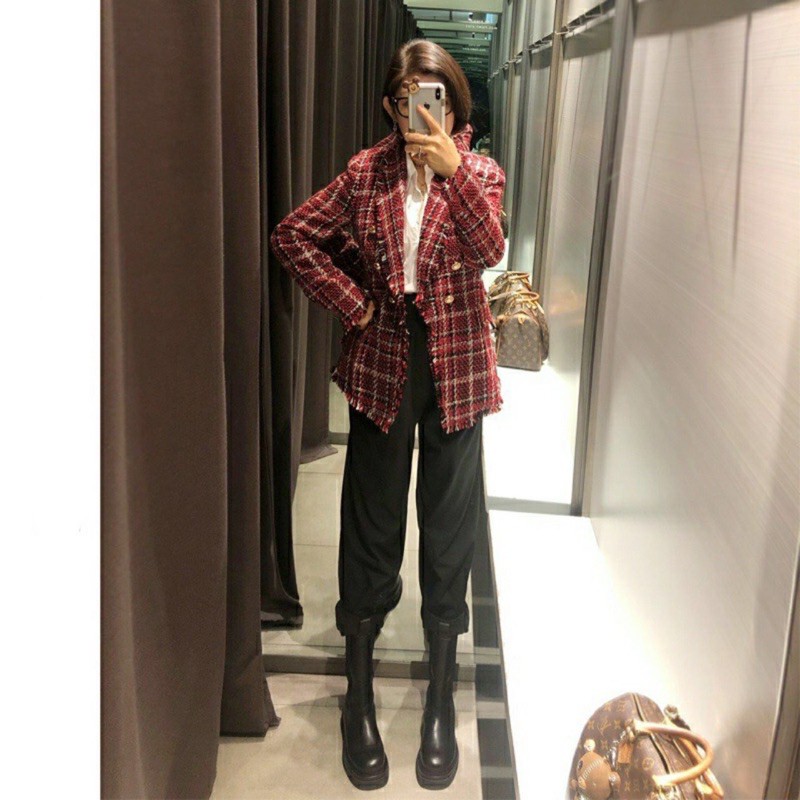 ANU52 - ÁO KHOÁC DẠ KẺ ĐỎ ĐEN TUA RUA ZR