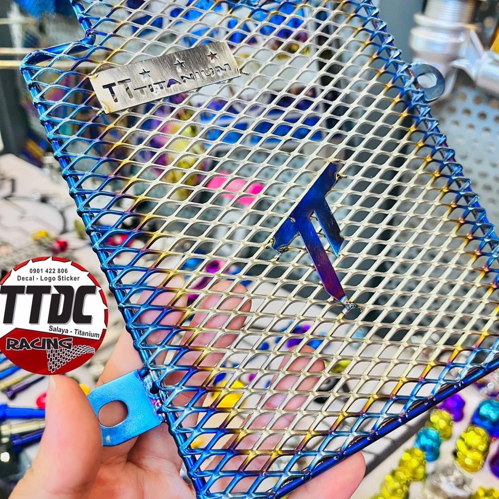 Che két nước limited TT titanium gắn Vario Ab Lead