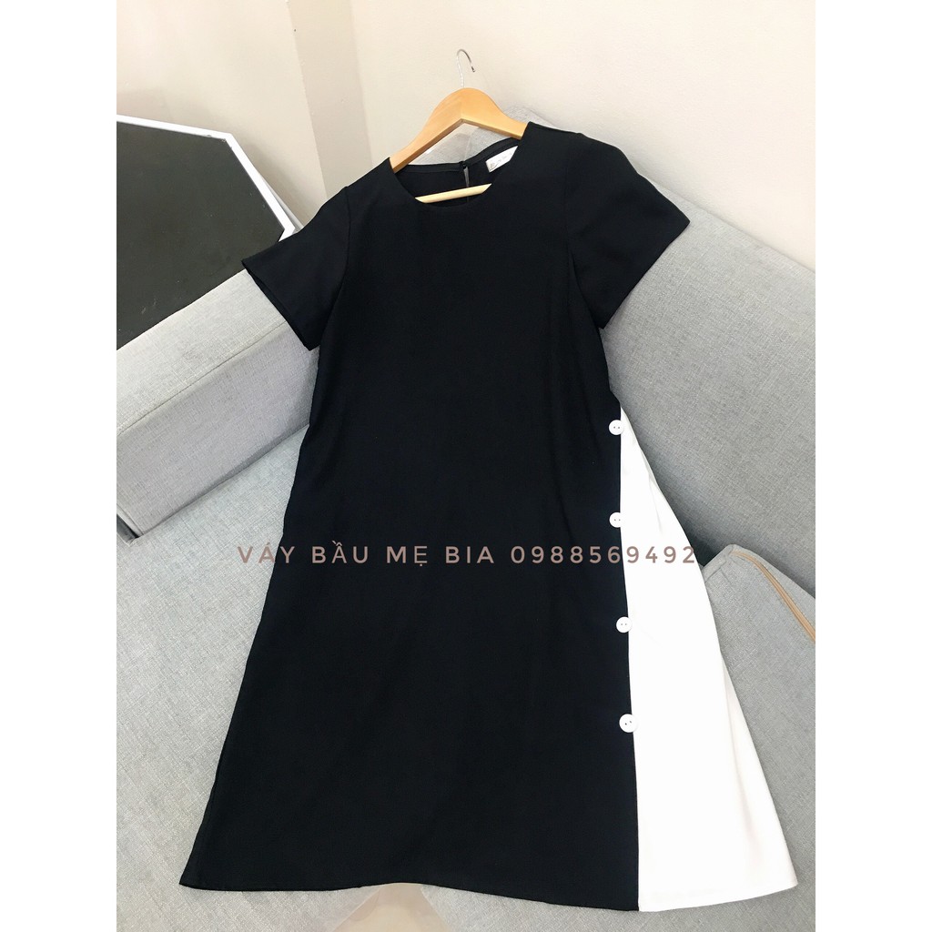 Váy bầu bigsize - Đầm bầu thiết kế GuMe màu Đen dáng suông Cúc Chéo Phối Sườn Trắng chất vải sạn lụa MB141