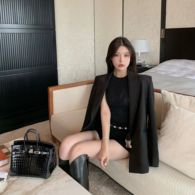 Áo hai dây ZHELIHANGFEI dệt kim ba chiều khoét rỗng gợi cảm