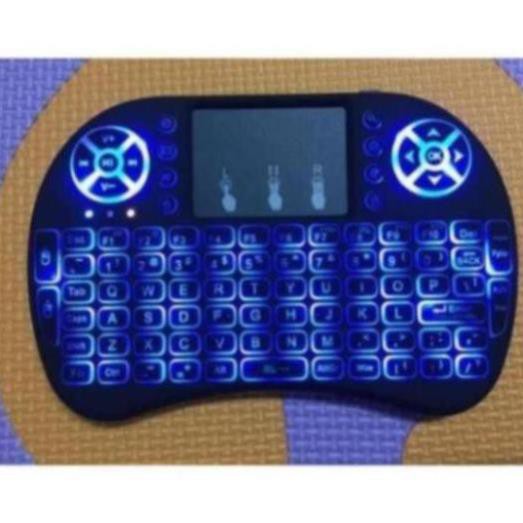 Bàn phím kiêm chuột không dây UKB 500-RF Mini Keyboard có đèn led màu đen