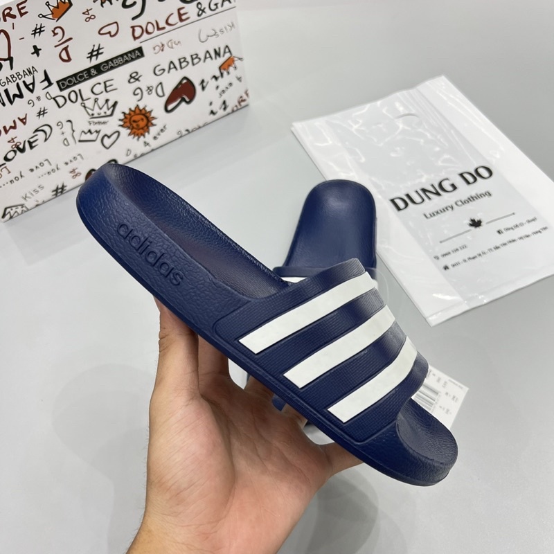 Dép lê Adidas 3 sọc truyền thống đúc nguyên khối - Dép lê nam 3 sọc đúc