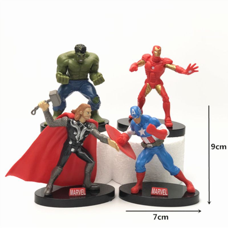 Set 4 Mô Hình Nhân Vật Siêu Anh Hùng Trang Trí Bánh