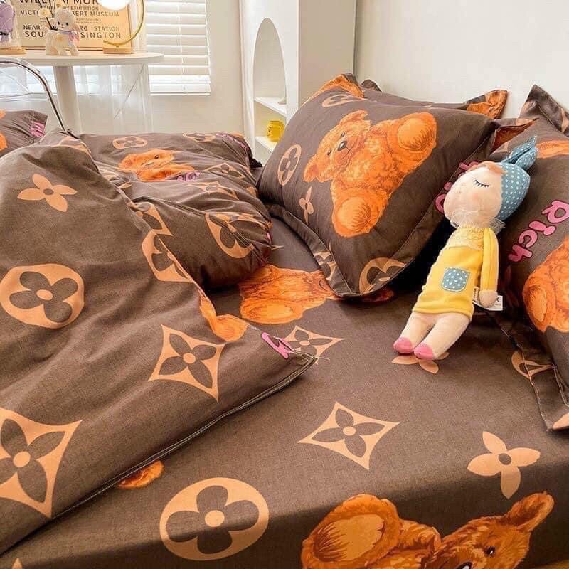 Bộ ga gối pholy cotton mẫu LV gấu