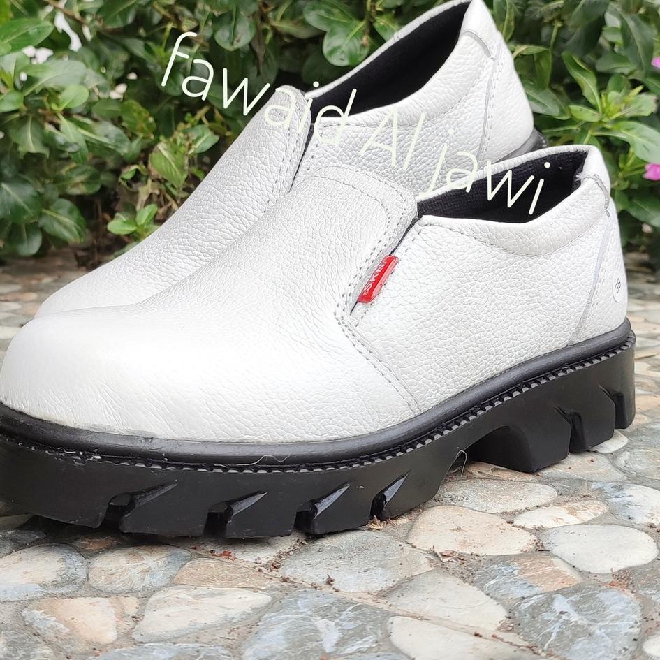 Giày Slip On King Skn Da Bò Thật Chống Trượt An Toàn 6lzjz Slang 34 Giảm Giá