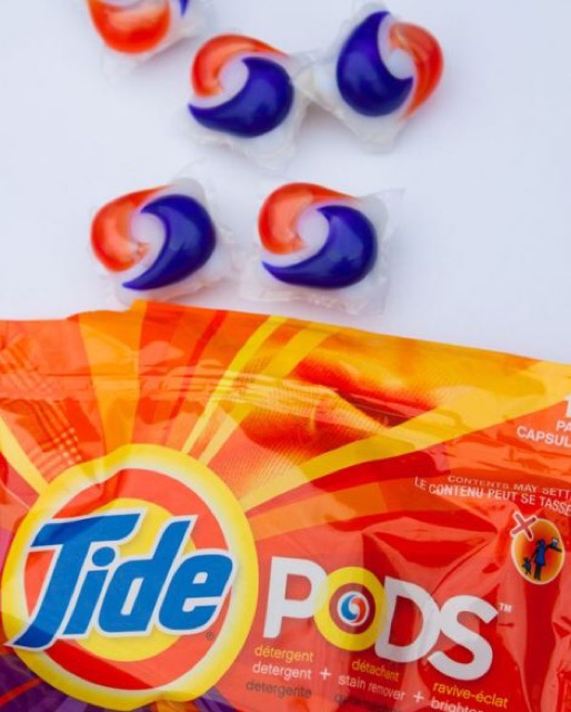 Viên giặt xả đa chiều Tide Pods 38 viên - Mỹ