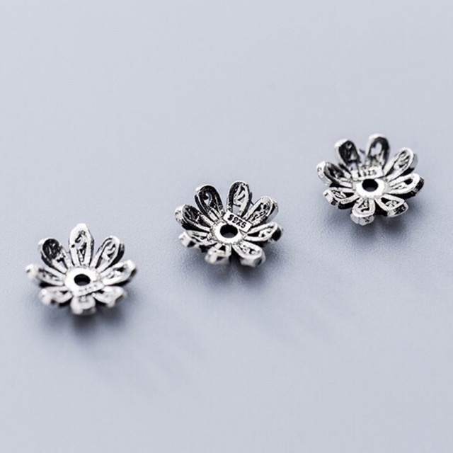 [S925] Charm bạc ốp cánh hoa - MH201