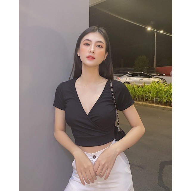 Áo  croptop tay ngắn  bigsize 55-90kg,áo croptop chéo ngực Smile bigsize  AH01