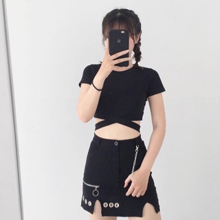 CROPTOP DÂY CHÉO BỤNG