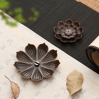 Đế Đốt Trầm Hương Hình Hoa Sen Sang Trọng Phong Cách Phật Giáo