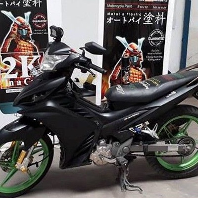 Chai sơn đen nhám 109A Sơn xịt Samurai