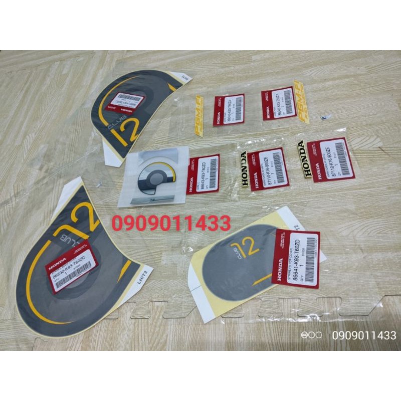 Tem Scoopy Club12_2018 màu Bạc nhám