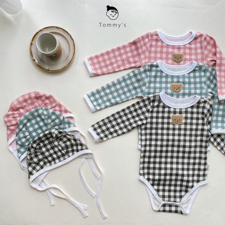 Set body chip tay dài kèm mũ tai gấu cho bé trai bé gái 0-2 tuổi hoạ tiết caro gấu thêu TOMMY HOUSE