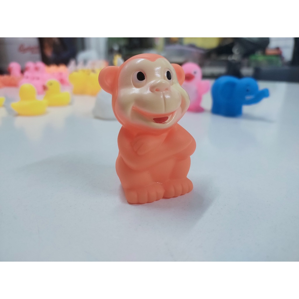 Thú cao su kêu chút chít cho bé , vịt cao su, lợn cao su
