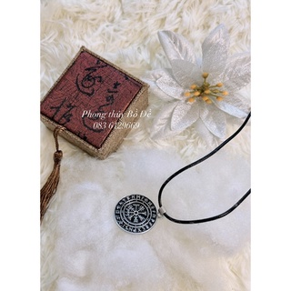 Amulet Money