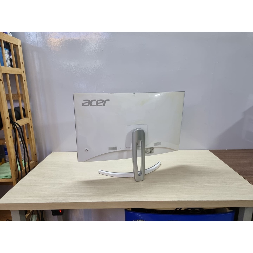 Màn Hình máy tính  cong ACER 27" ED273 75Hz Freesync like new