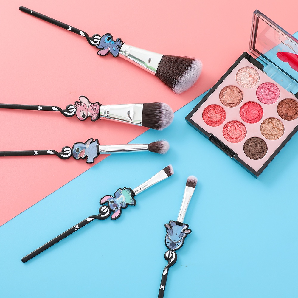 Bộ cọ trang điểm thiết kế hình hoạt hình dễ thương