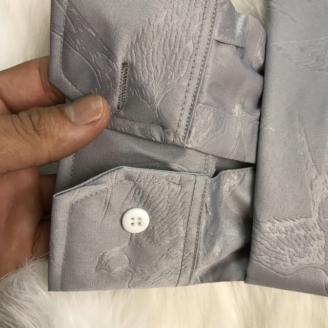 Áo Nam Chất Lụa ÁoSơ Mi Nam Sơ Mi Nam Dài Tay xám Họa Tiết Chìm Mới Thunsi | BigBuy360 - bigbuy360.vn