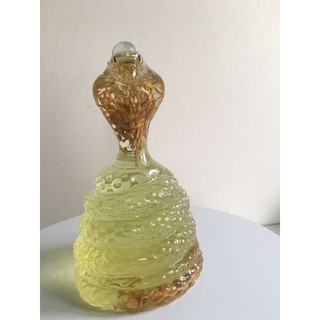 Vỏ chai đựng rượu thủy tinh hình con rắn 1000ml.