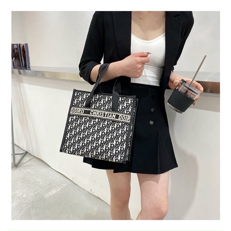 Túi xách canvas dáng vuông cỡ lớn cho nữ