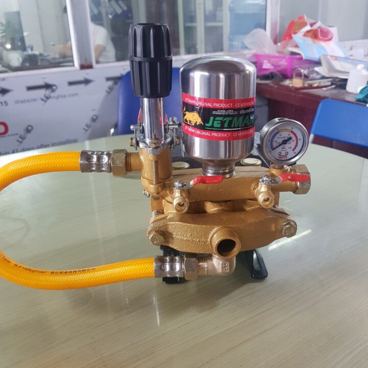 Đầu Phun Xịt Jetman 1HP JM40