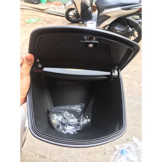 THÙNG GIỮA EX150 KÈM PHỤ KIỆN