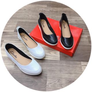Giày Clarks