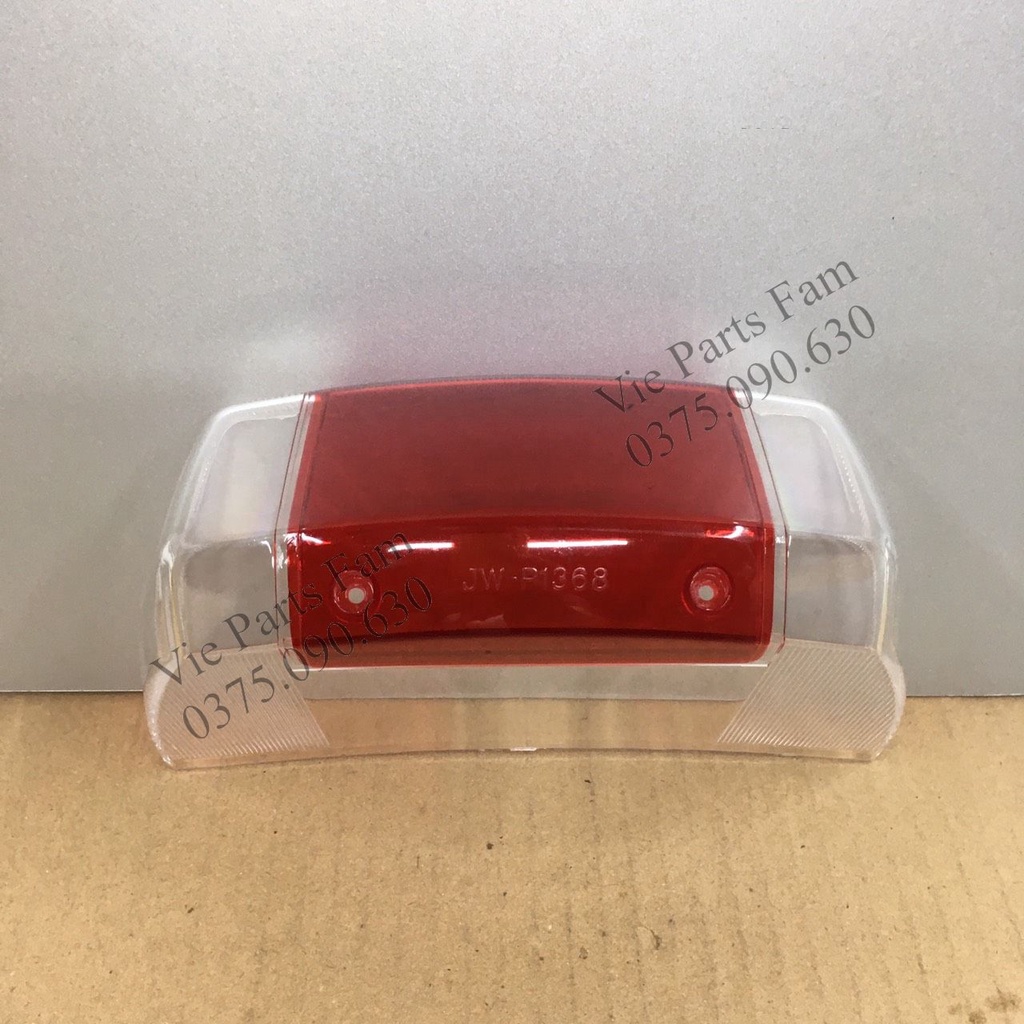 Mica/ nắp chụp đèn hậu xe máy Max, chất liệu Mica cao cấp