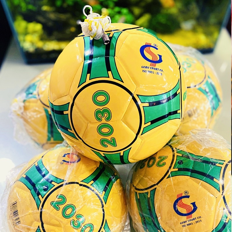Bóng Đá Futsal 2030 Geru Xanh lá ⚽️Tặng kèm kim bơm,túi đựng bóng Shop Cam kết bóng chính hãng 100%
