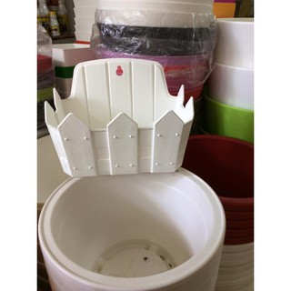 chậu ốp tường hàng rào