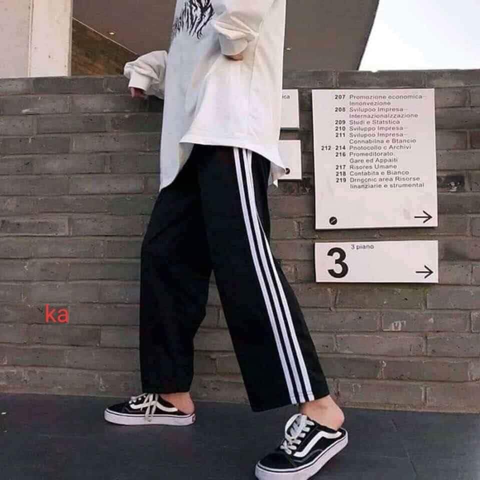 Quần Thể Thao 3 Sọc Ống Suông Rộng Quần Culottes Cạp Chun Viền 3 Sọc Trắng Freesize Form Rộng