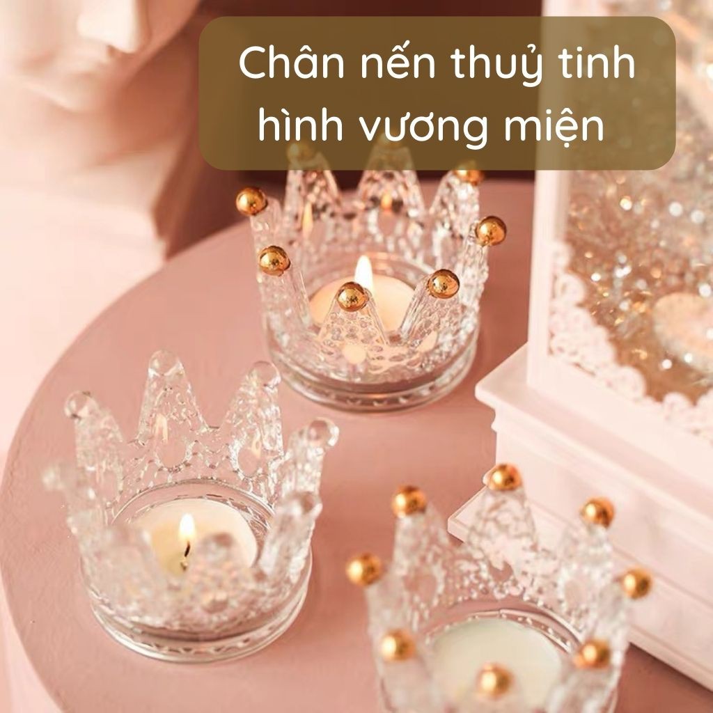 Chân nến thuỷ tinh hình vương miện