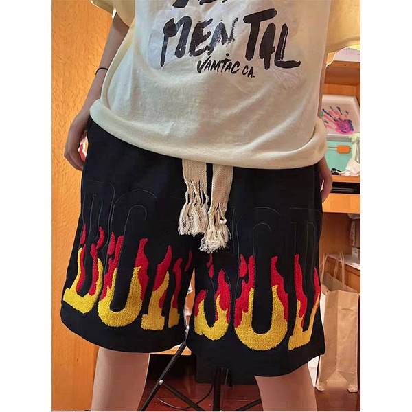 Quần short dáng rộng cạp cao họa tiết ngọn lửa phong cách hiphop đường phố retro Âu Mỹ