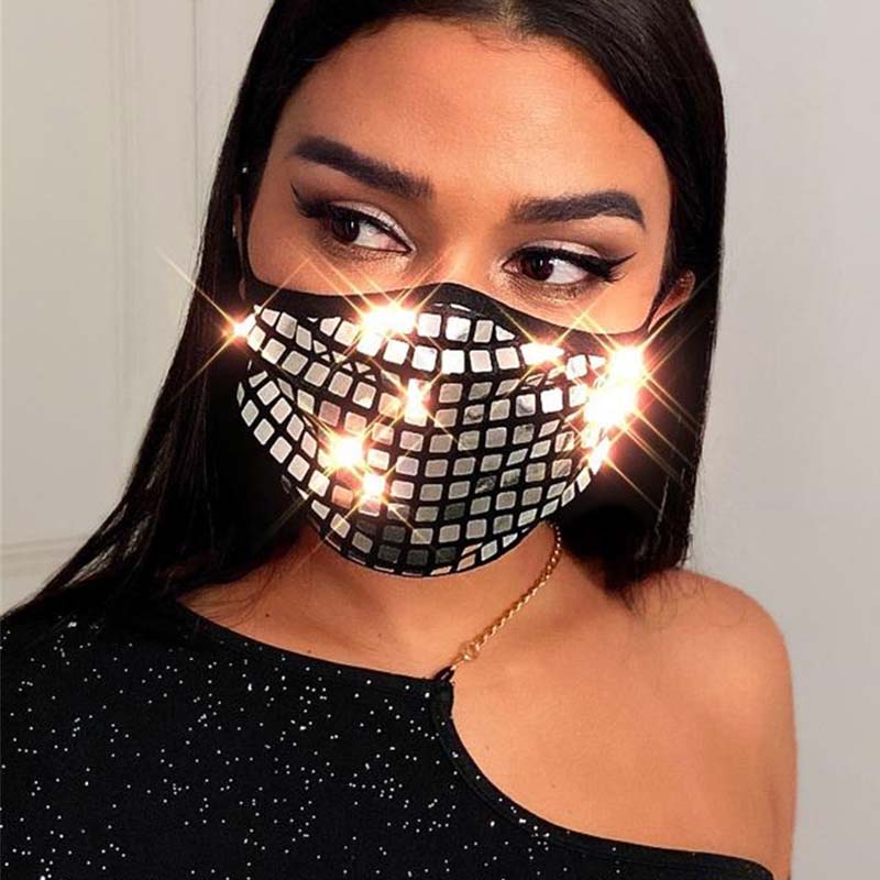 Khẩu trang đính kim sa lấp lánh thời trang cho nữ
