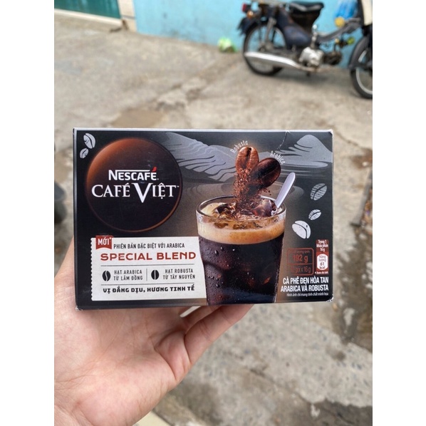 (Bán sỉ) 1 hộp cà phê việt 12 gói date 2023