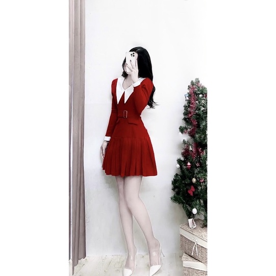 ĐẦM NHUNG CỔ TRẮNG NHỌN XẾP LY KÈM NỊT