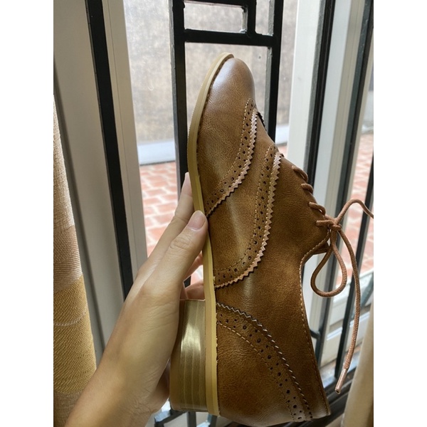 Giày oxford