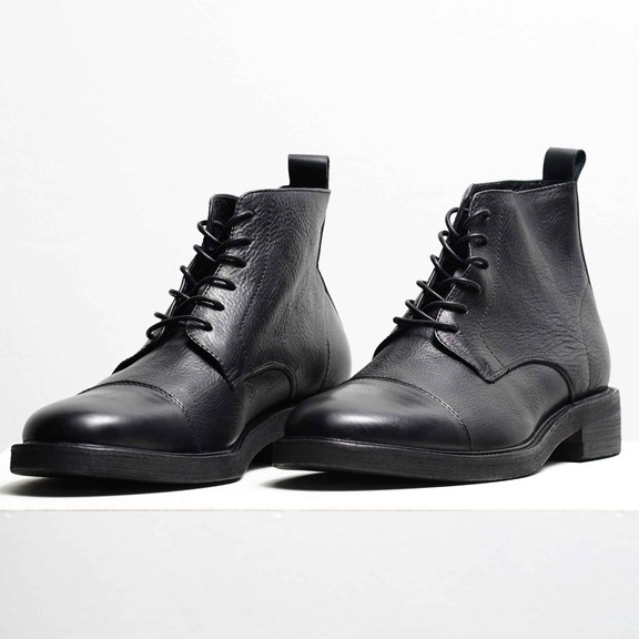 [CAO CẤP] Giày boot công sở nam cao cổ buộc dây màu đen RAVEN da thật mũi tròn đế phíp Văn phòng Sartorial biker BH1 năm | BigBuy360 - bigbuy360.vn