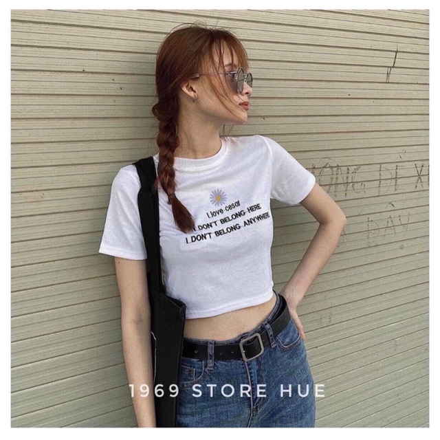 Áo croptop thun lụa thêu hoa cúc, áo thun ngắn tay tôn dáng - Colory Shop
